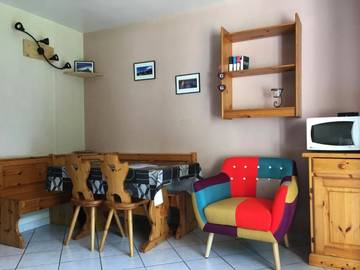 Gîte pour 2 personnes, avec vue et balcon dans Office De Tourisme De Brides Les Bains