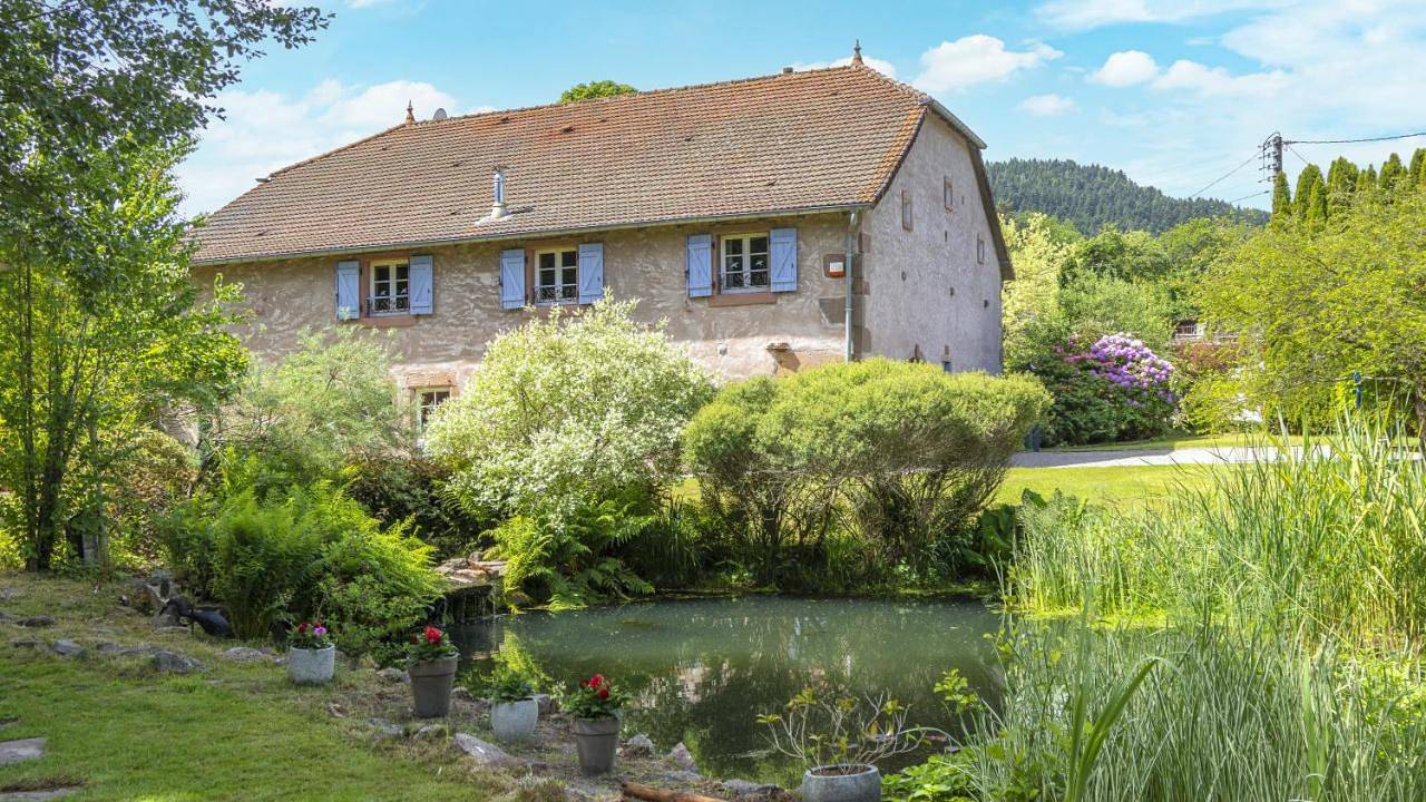 Domaine Macky - Luxury historic farmhouse in the mountains in Taintrux, Saint-Dié-des-Vosges