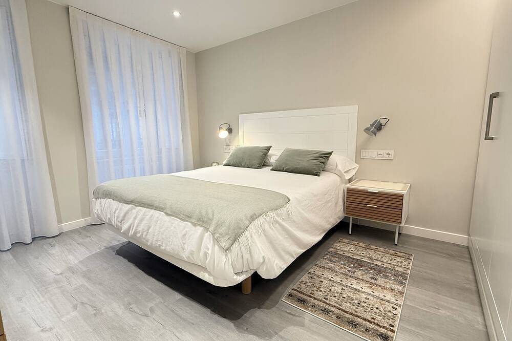 Entire apartment, Ourense Vello apartment, design in the center of the historical center in Ourense, Ourense Region