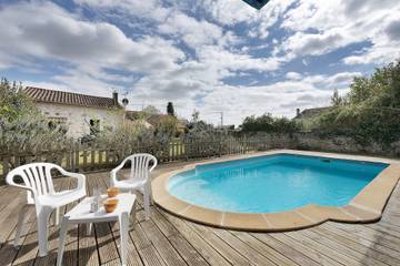 Location De Vacances pour 4 Personnes dans Saint-Juire-Champgillon, Fontenay-le-Comte, Photo 2
