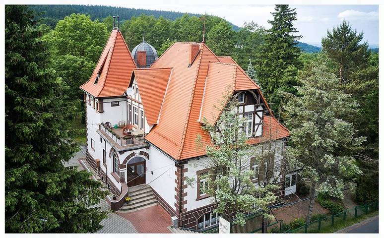 Maison d’hôte, avec Terrasse ainsi que Jardin et Vue à Świeradów-Zdrój