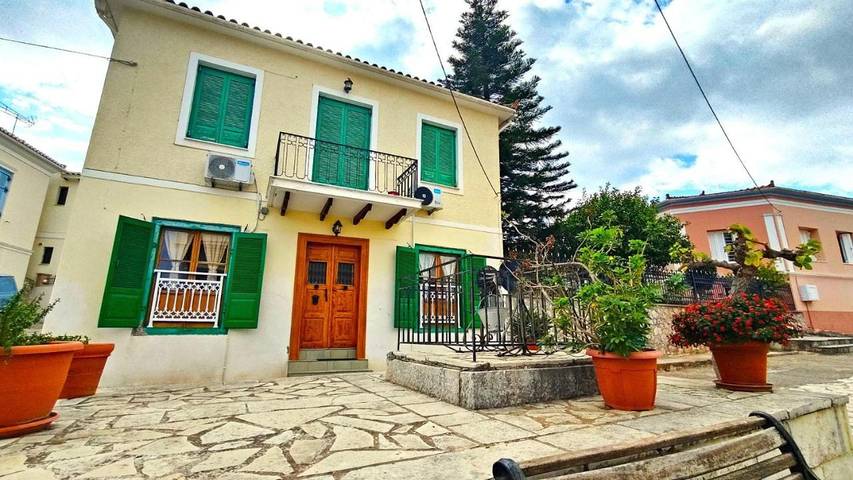 Gîte pour 5 personnes, avec jardin et vue à Galaxidi - 2