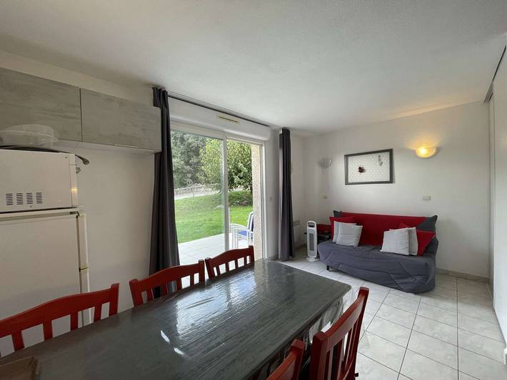 Location de vacances pour 6 personnes, avec piscine, animaux acceptés à Salavas - 2