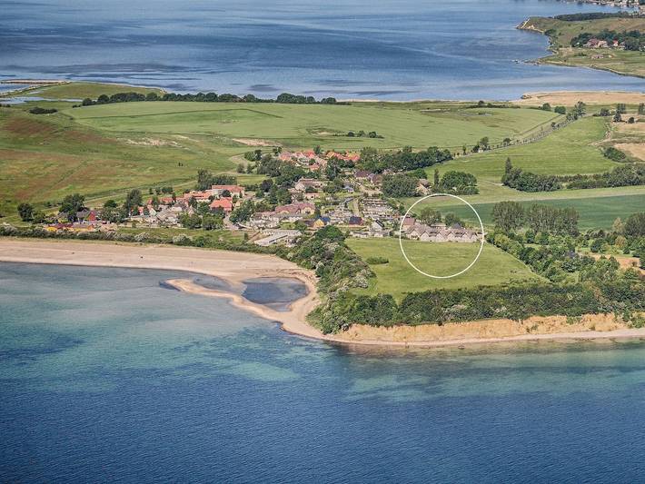 Ferienwohnung für 3 Personen, mit Terrasse, kinderfreundlich in Lobbe - 2