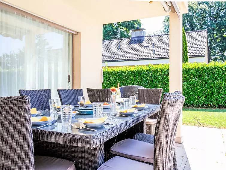 Maison 8 Personnes in Malagny, Genthod
