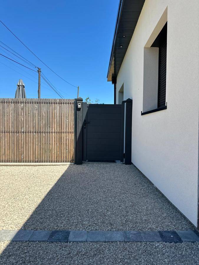 Location de vacances pour 4 personnes, avec jardin ainsi que vue et terrasse à Gonneville-en-Auge - 2