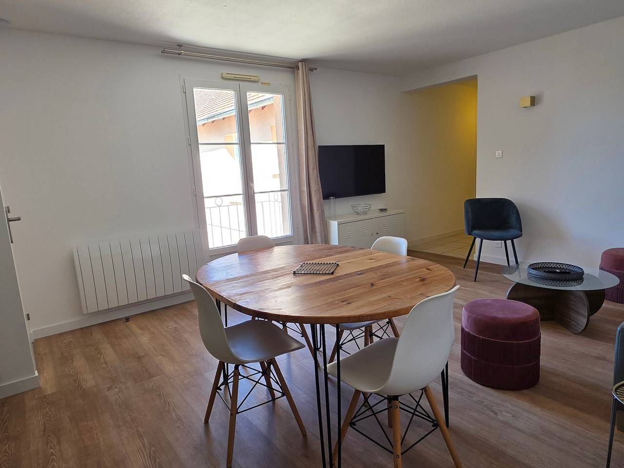 Apartamento entero, Cómodo T3 en La Roche-Posay con Balcón y Wifi in La Roche-Posay, Vienne