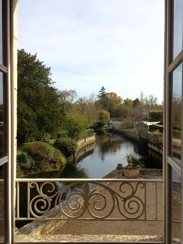 Maison de vacances pour 6 personnes, avec Balcon et Terrasse ainsi que Jardin et Vue à Mansle