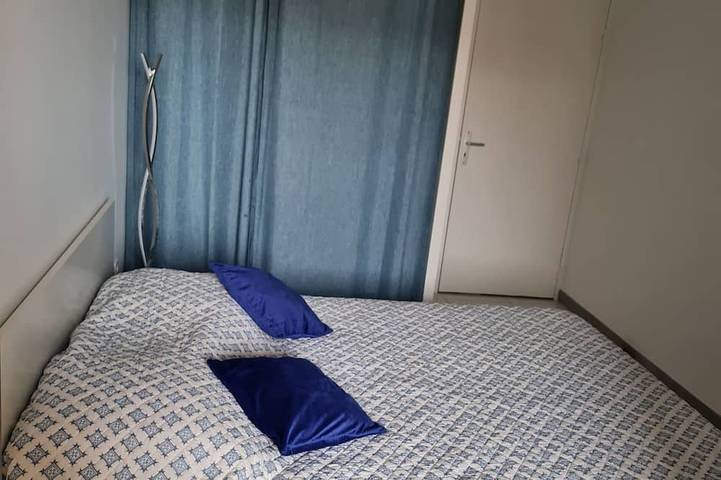 Gîte pour 4 personnes, avec jardin ainsi que balcon et piscine dans Office De Tourisme Cannes La Bocca - 2