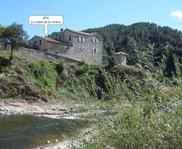 Gîte pour 2 personnes, avec balcon et jardin en Ardèche