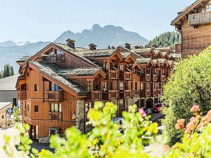 Chalet pour 6 personnes, avec balcon, adapté aux familles dans Courchevel 1850
