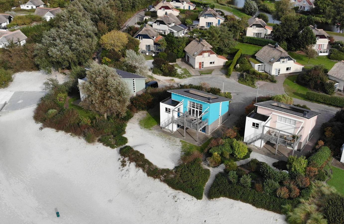 Beach Resort Makkum — Beach Villa Deluxe with a Sauna - 6 persons in Makkum, Lake Ijssel