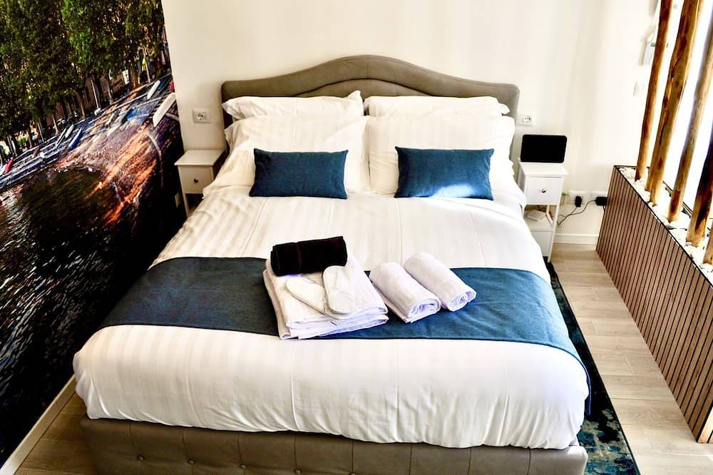 Ganze Wohnung, 2 steps from the lake, Como Lake in Abbadia Lariana, Abbadia Lariana Kommune