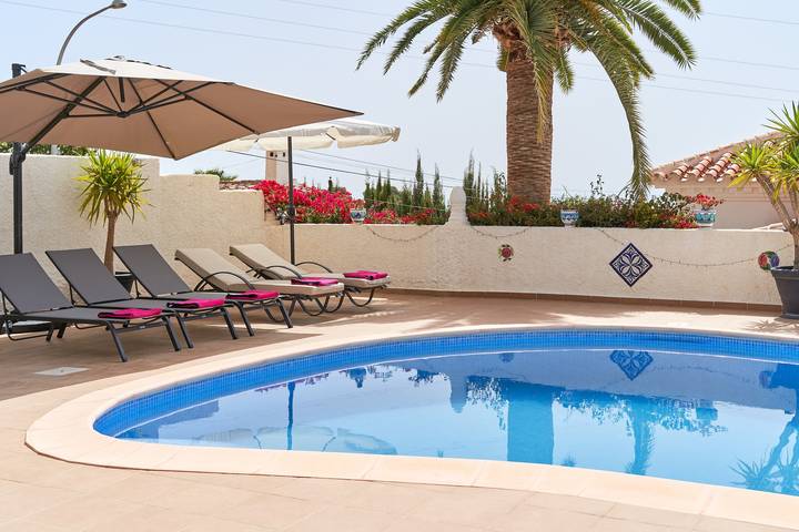 Villa för 6 Personer med trädgård in Nerja, Cordillera Penibética