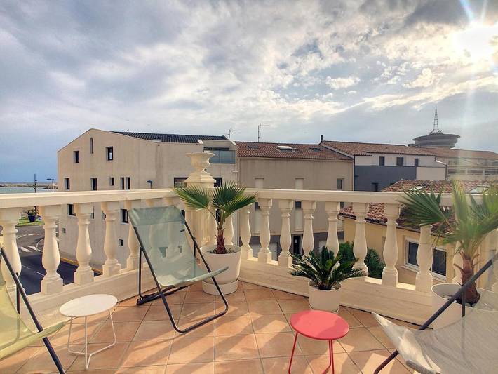 Location de vacances pour 6 personnes, avec Balcon ainsi que Terrasse et Vue dans Plage Sarrail Rive Gauche