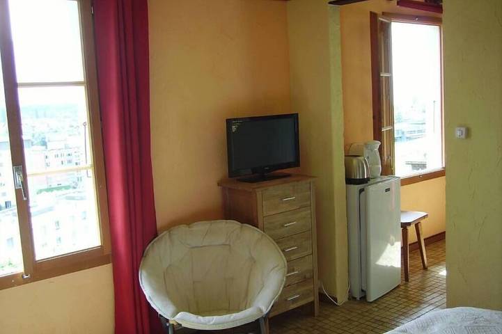 Gîte pour 2 personnes, avec terrasse dans Lac Léman - 2