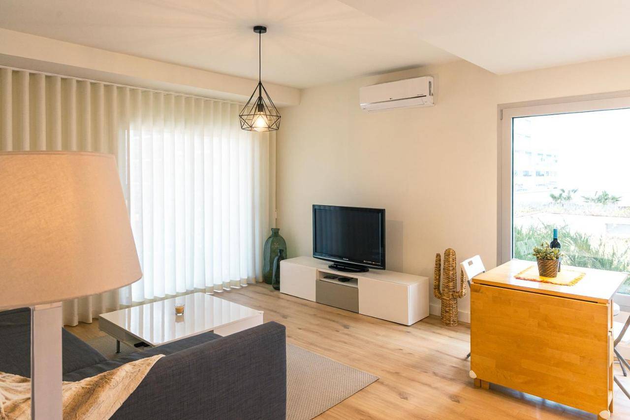 Apartamento inteiro, Baia Rio by Proud Progress Homes in Seixal, Halbinsel von Setúbal