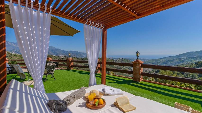 Casa rural para 4 personas, con piscina y balcón/terraza en Torrox - 2