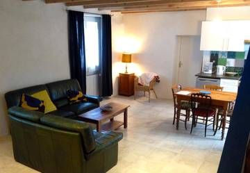 Gîte pour 4 personnes, avec terrasse et jardin dans Lilia