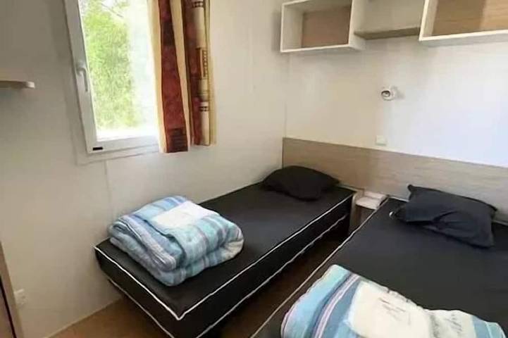 Camping pour 6 personnes à Saint-Palais-sur-Mer - 3