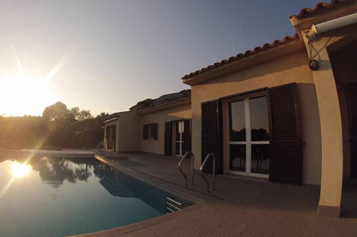 Villa pour 8 personnes, avec Terrasse et Jardin à Pianottoli-Caldarello