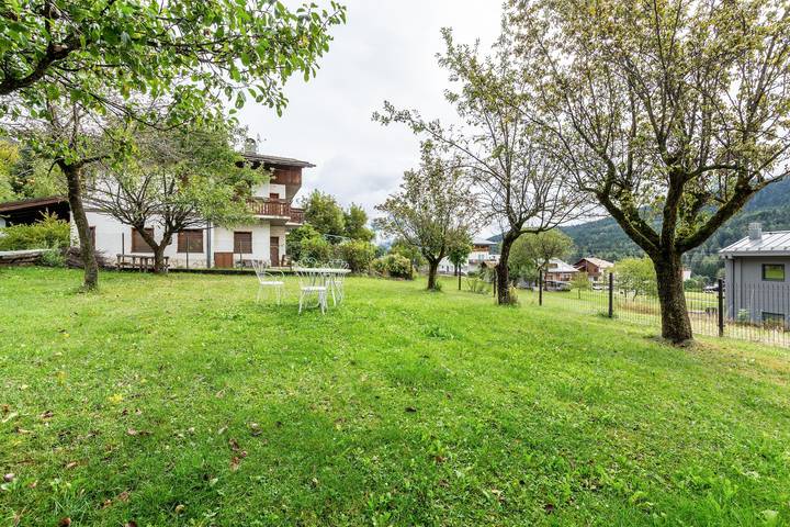 Appartamento intero, Appartamento 'Appartamento Piano Terra 1' con vista sulle montagne, giardino in comune e Wi-Fi in Pieve di Cadore, Dolomiti Orientali