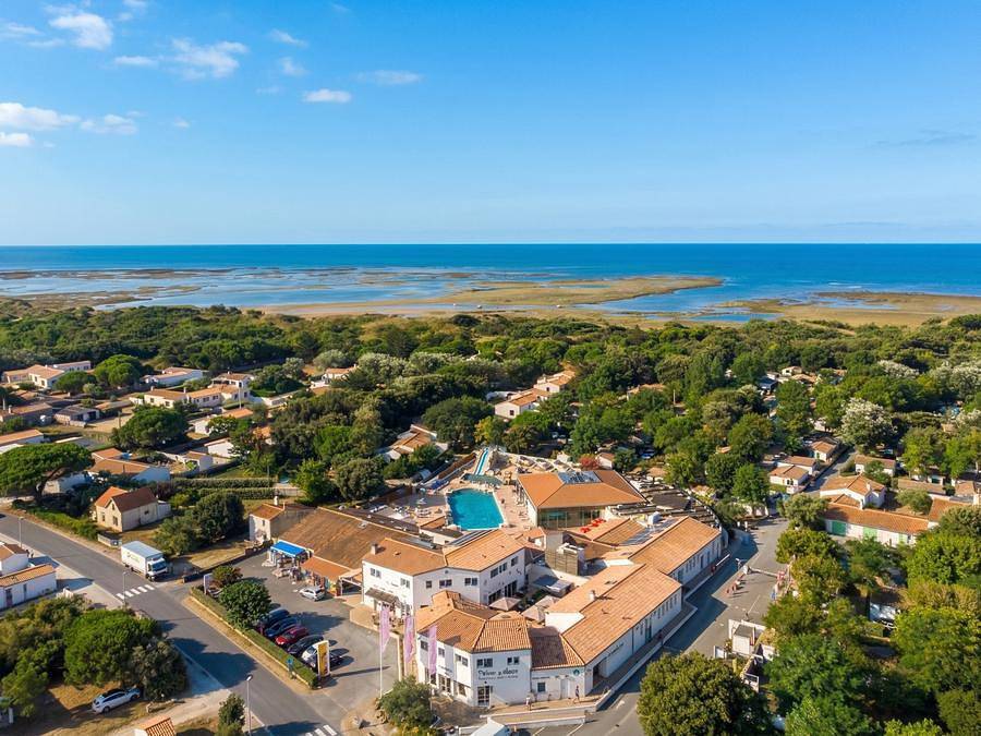 Camping Les Gros Joncs - Chalet 4 personnes - Yucca - Tv in Saint-Georges-d'Oléron, Côte de Beauté