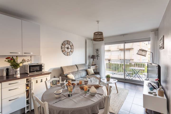 Appartement de vacances pour 4 personnes, avec piscine et balcon à Saint-Cast-le-Guildo