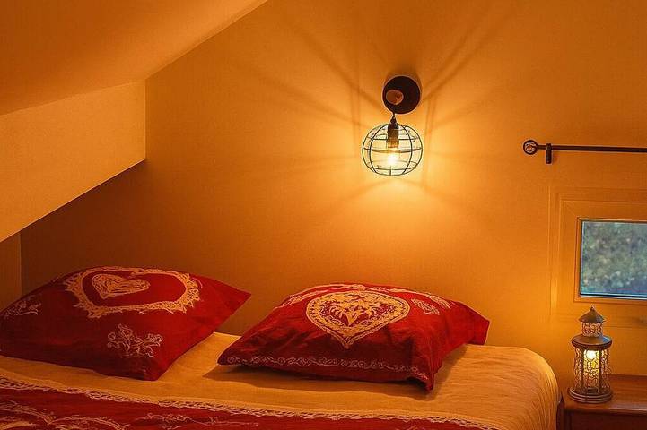 A traditional Metabief chalet—a cozy getaway in Mouthe-Lac et Mont d’Or, Jura Francais