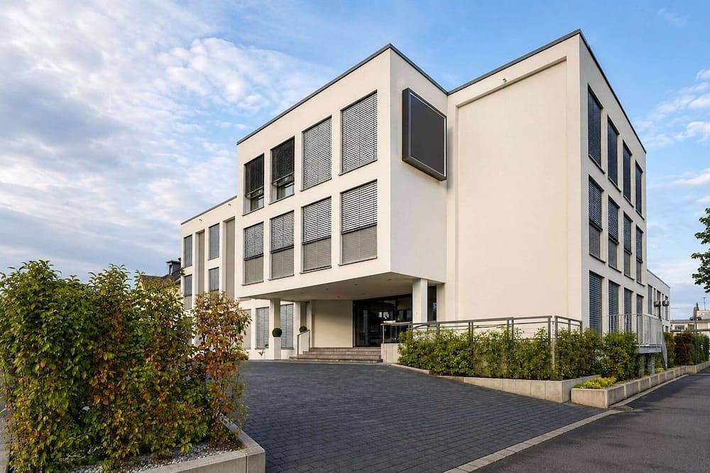Ganze Wohnung, Vienna House Easy Bonn by Sunday Standard Room in Bad Godesberg, Bonn