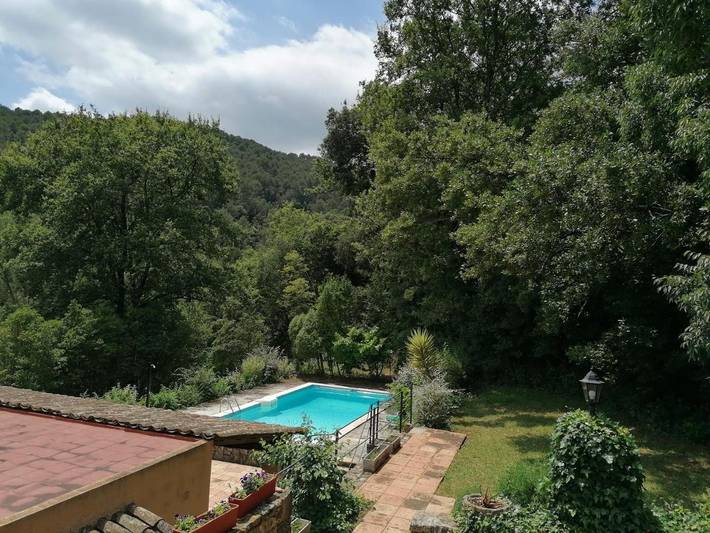 Hôtel pour 4 personnes, avec piscine et jardin, animaux acceptés à Camós - 3