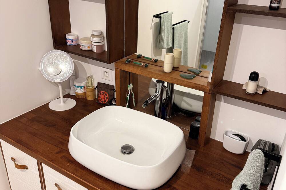 Apartamento entero, Private room - Garden & terrace in Noisy-le-Sec, Sena-Saint Denis