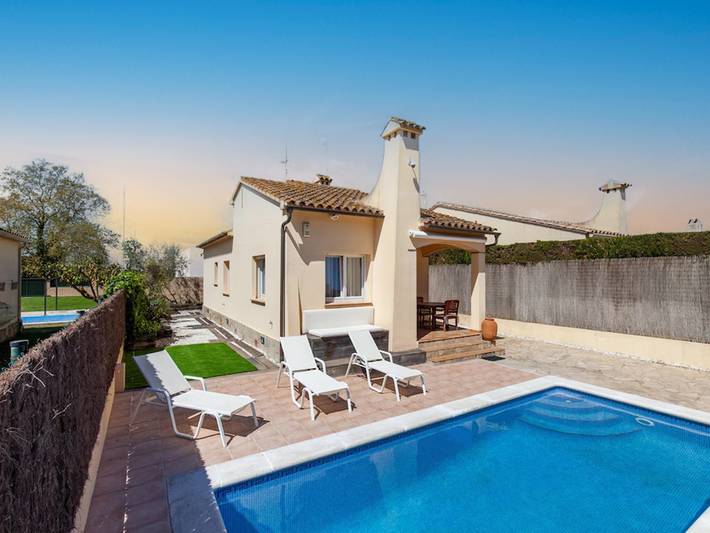 Ferienhaus für 6 Personen, mit Terrasse und Garten in Sant Pere Pescador - 3