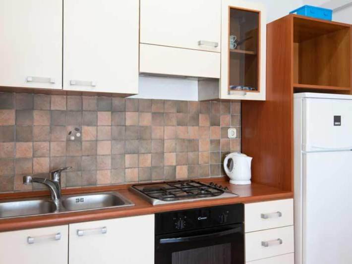Ganze Wohnung, One Bedroom Apartment with Terrace and Sea View in Dubrovnik-Neretva
