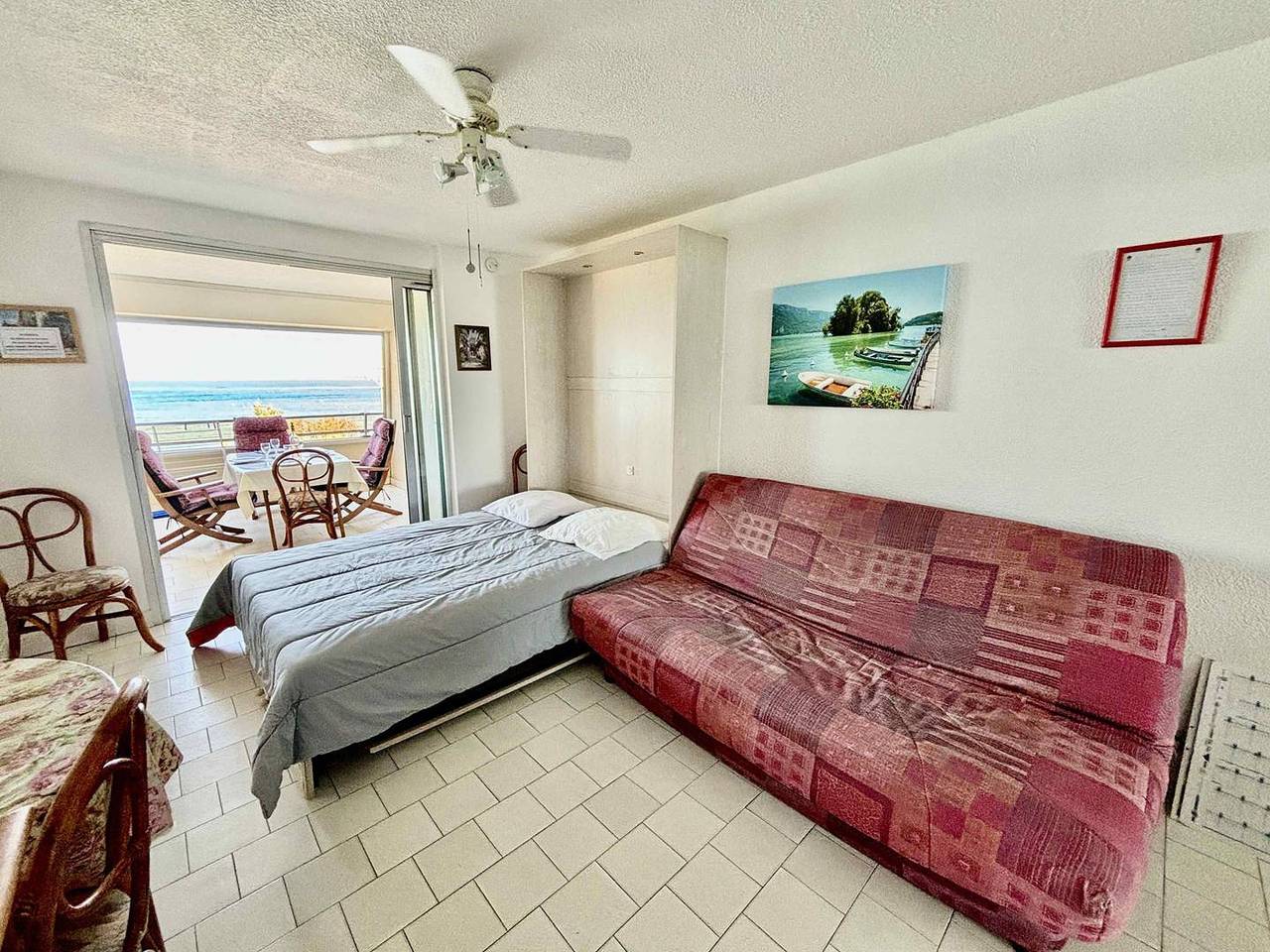 Appartement entier, Le 'Mistral' - Appartement pieds dans l'eau in Le Lavandou, Parc national de Port-Cros