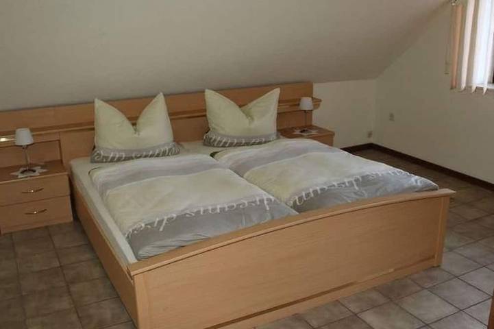 Ganze Wohnung, Wohnung in Sterkrade-Nord in Oberhausen, Ruhrgebiet