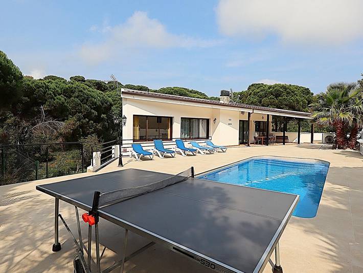 Villa für 12 Personen, mit Terrasse und Garten