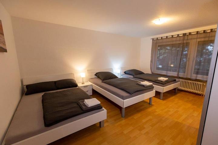 Ferienwohnung für 5 Personen, mit Balkon und Garten sowie Ausblick in Rheinfelden (Baden)