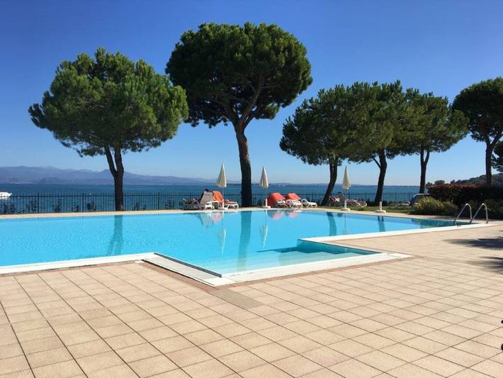 Ferienhaus für 4 Personen, mit Garten und Kinderpool sowie Pool am Gardasee