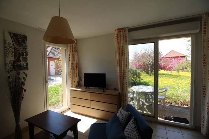 Gîte pour 3 personnes, avec piscine ainsi que jardin et terrasse à Prayssac - 4