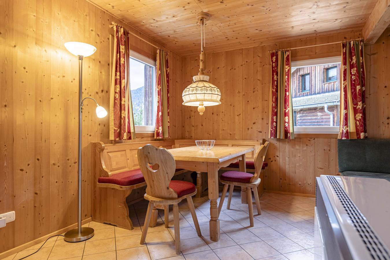 Chalet # 22 with 3 Br for up to 6 people in Annaberg-Lungötz, Tennengau