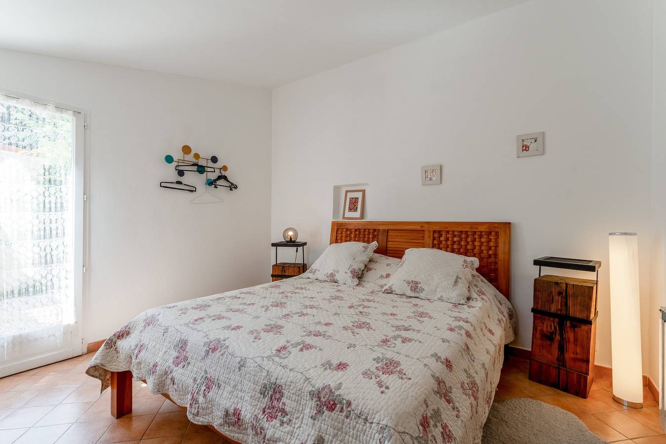 Appartement 'La Miougrano Chambre 2' avec terrasse partagée, jardin commun et Wi-Fi in Plan-d'Orgon, Région d'Arles