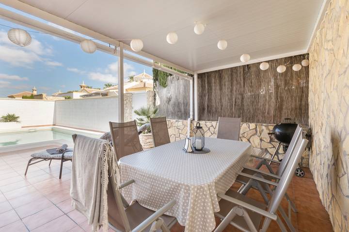 Casa 'Sueño' con vistas a la montaña, Wi-Fi y aire acondicionado in Mazarron Country Club, Mazarrón