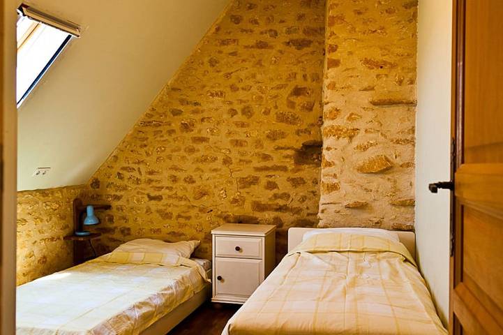 Location de vacances pour 14 personnes, avec jardin, animaux acceptés à Lamothe-Fénelon - 3