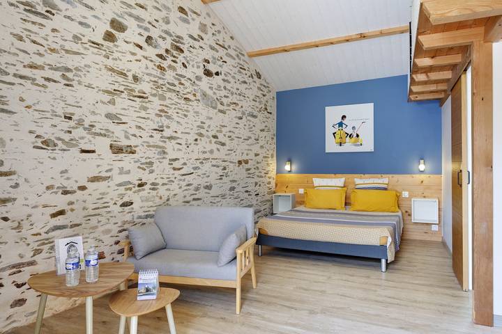 Chambres d'hôtes "le cocon vendéen" - chambre evasion (avec mezzanine) in Saint-André-Goule-d'Oie, Vallée de la Loire