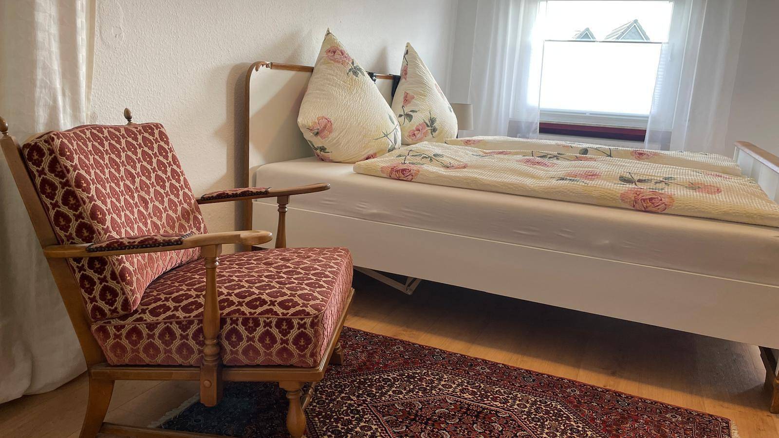 Ganze Ferienwohnung, Ferienwohnung bei den Schwarzhalsziegen in Derschen, Altenkirchen & Umgebung