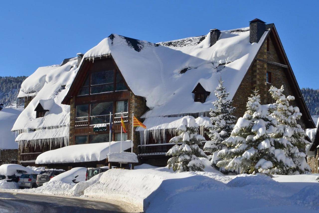Twin Room in Baqueira, Naut Aran