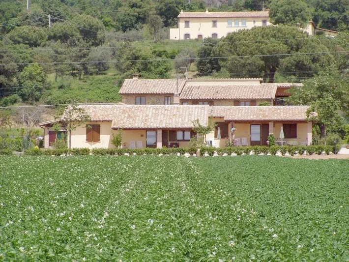 Apartamento de vacaciones para 8 personas, con jardín y vistas al lago además de piscina y vistas - 1