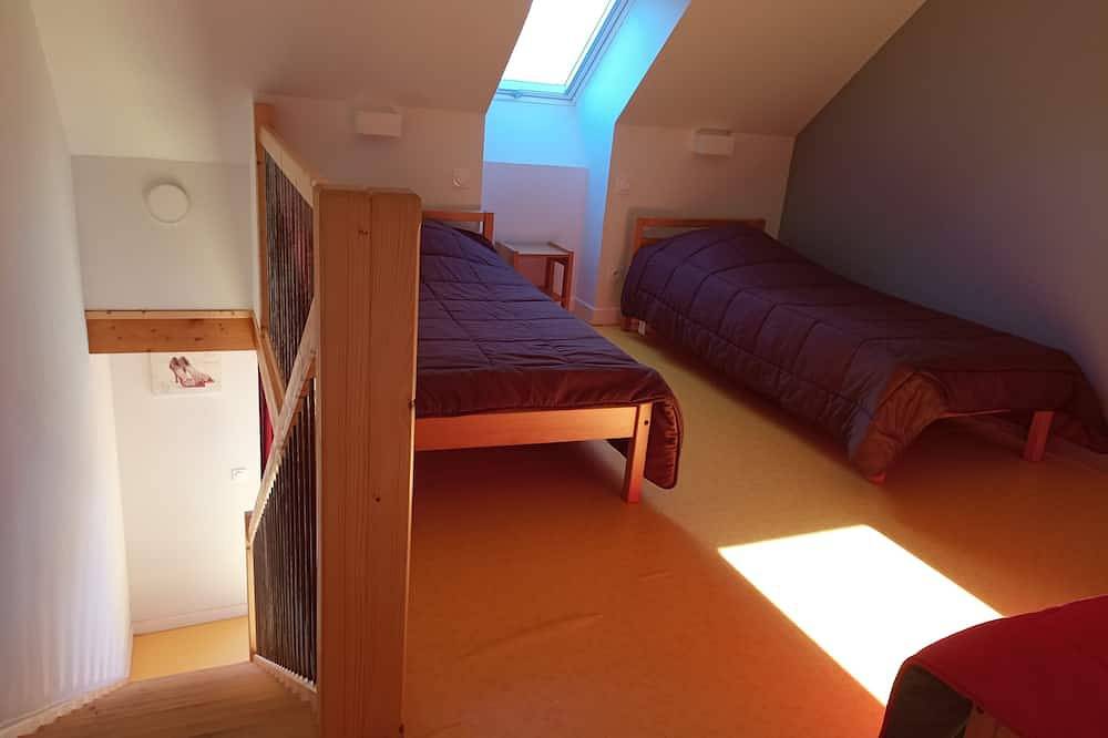 Ganze Wohnung, Gîte La Borie de Pourtou in Condat, Regionaler Naturpark Volcans d'Auvergne
