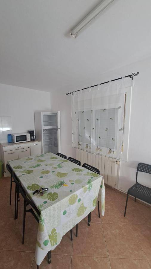 Location de vacances pour 8 personnes, avec terrasse à Fayón - 3